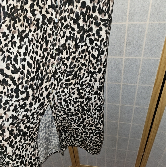 Cloth And Stone Animal print Midi Dress - Picture 2 of 7
